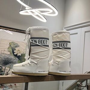 NEW Moon Boot Icon White Nylon Boots